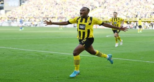 يلا مونديال.. أصغر 10 لاعبين في تاريخ كأس العالم.. هل يقتحم موكوكو القائمة؟